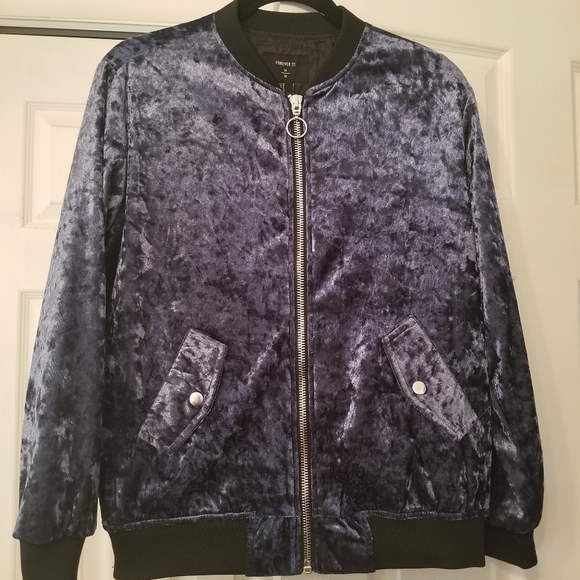 Jacket - Picture 2 of 5